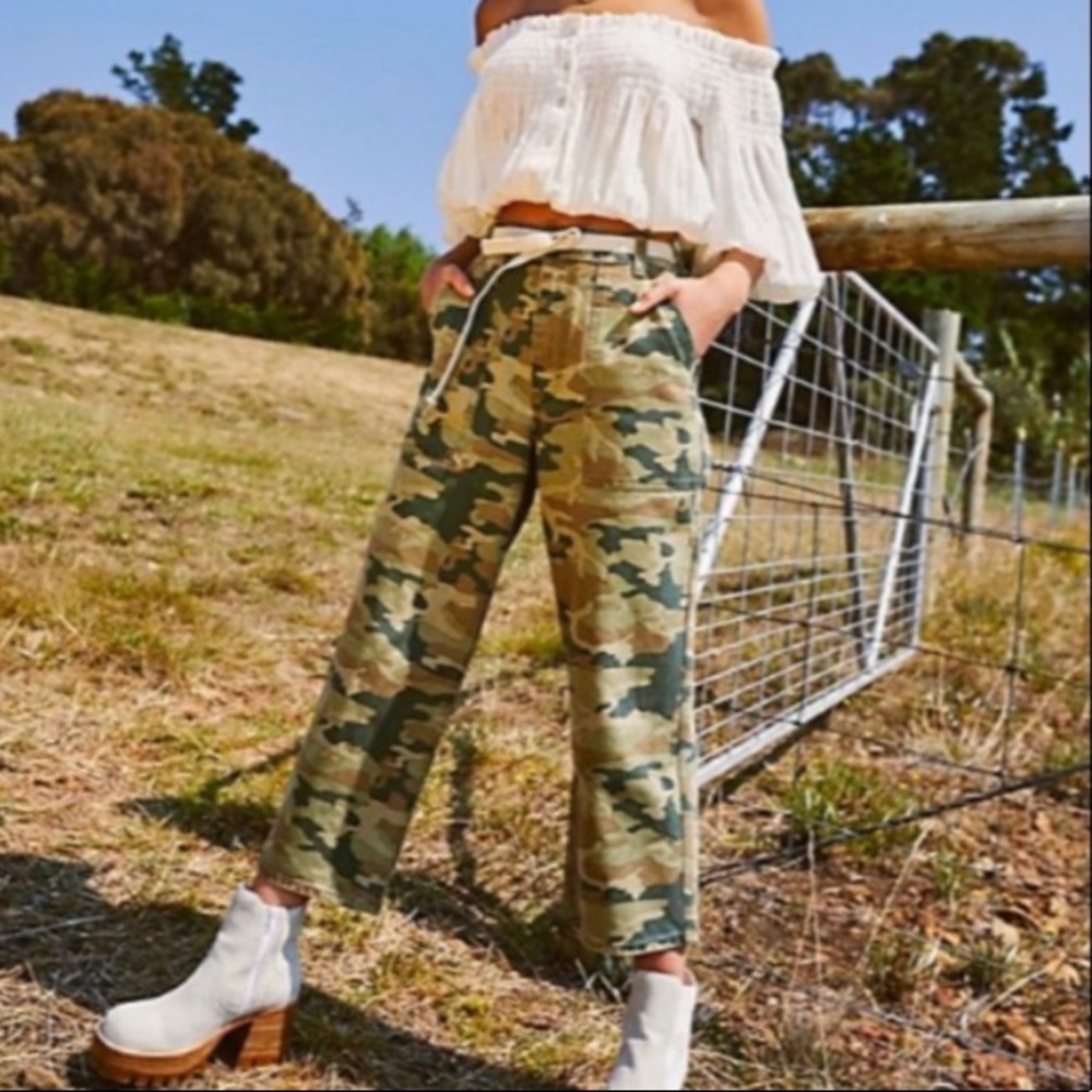Free People REMY Comouflage Pant Sz 25